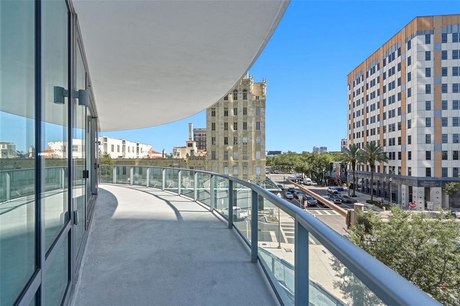 Condo located in St. Petersburg, FL showcasing its design and architecture (Image 35). Condo located in St. Petersburg, FL showcasing its design and architecture (Image 35).