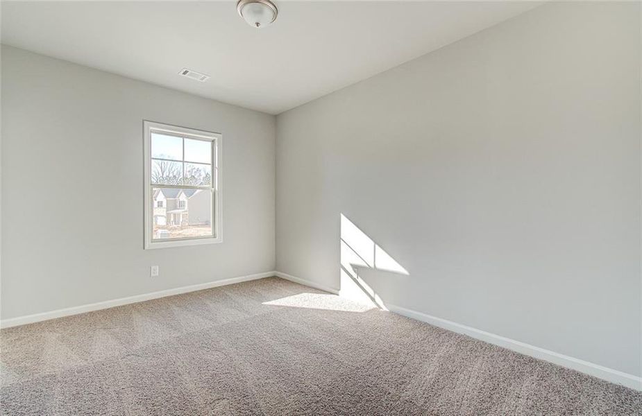 Spacious, unfurnished interior of a new home in Enclave at Logan Point, Loganville (Image 26).