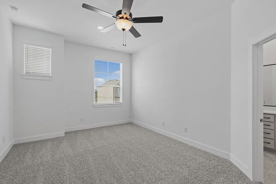 Spacious, unfurnished interior of a new home in Bridgeland Chateaus, Cypress (Image 25).