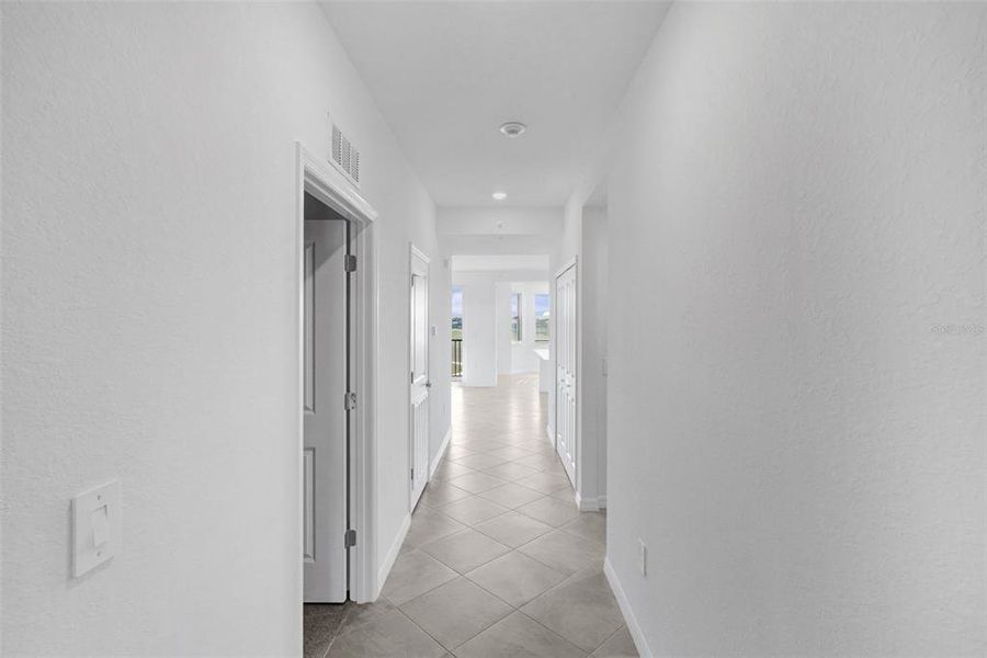 Spacious, unfurnished interior of a new home in Wellen Park Golf & Country Club, Venice (Image 23). Spacious, unfurnished interior of a new home in Wellen Park Golf & Country Club, Venice (Image 23).