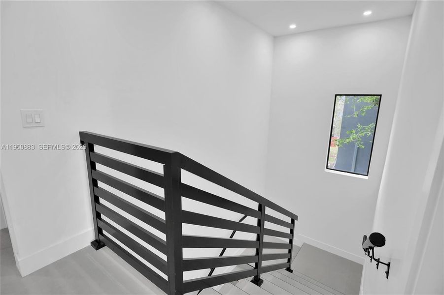 Spacious, unfurnished interior of a new home in , Miami (Image 32).