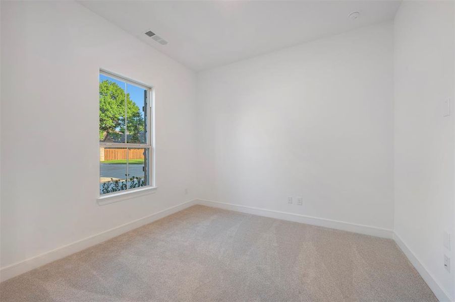 Spacious, unfurnished interior of a new home in Sterling Greene, Arlington (Image 29). Spacious, unfurnished interior of a new home in Sterling Greene, Arlington (Image 29).