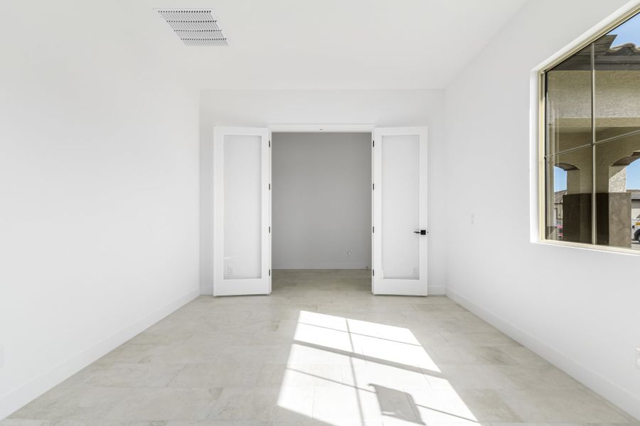 Spacious, unfurnished interior of a new home in Frontera, Surprise (Image 15). Spacious, unfurnished interior of a new home in Frontera, Surprise (Image 15).