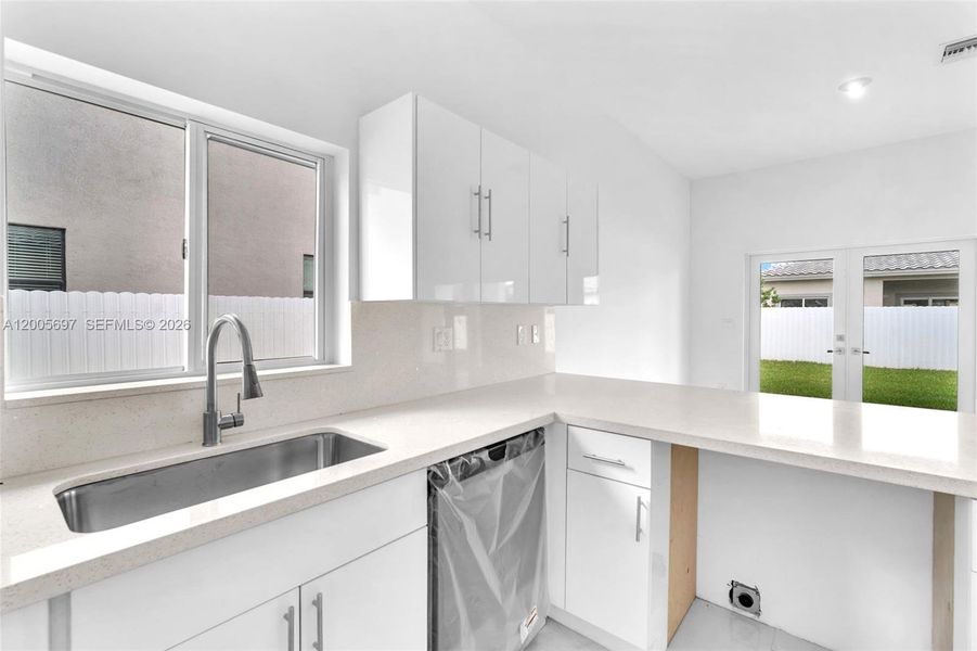 Furnished interior view inside a new home in , Homestead (Image 17).