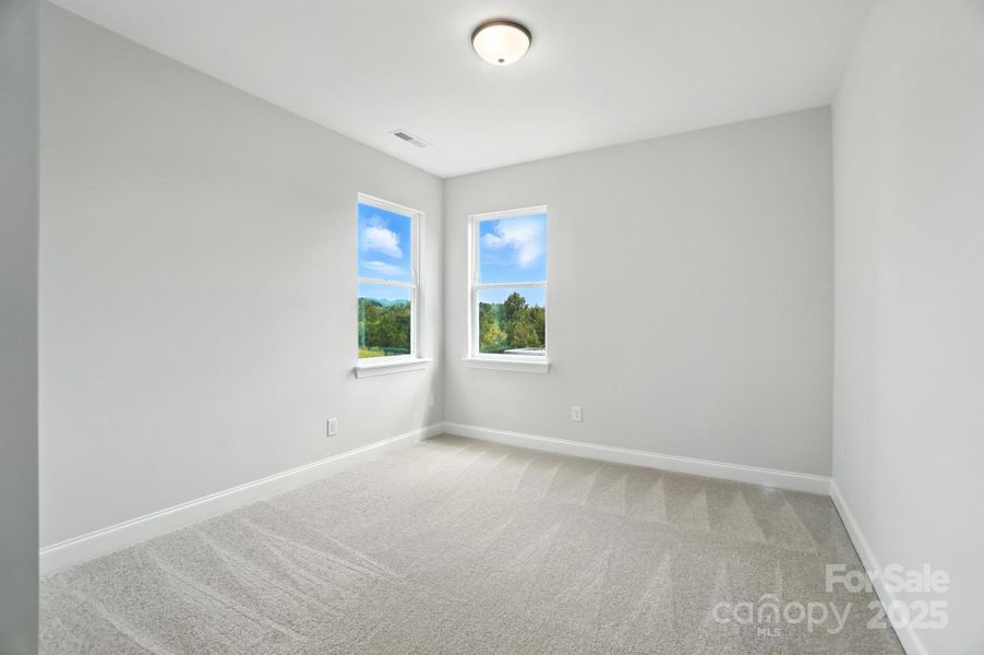 Spacious, unfurnished interior of a new home in Summerlin, Mooresville (Image 22).