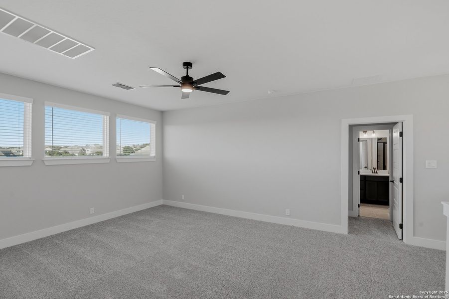 Spacious, unfurnished interior of a new home in Esperanza – New Phase Now Selling, Boerne (Image 19).