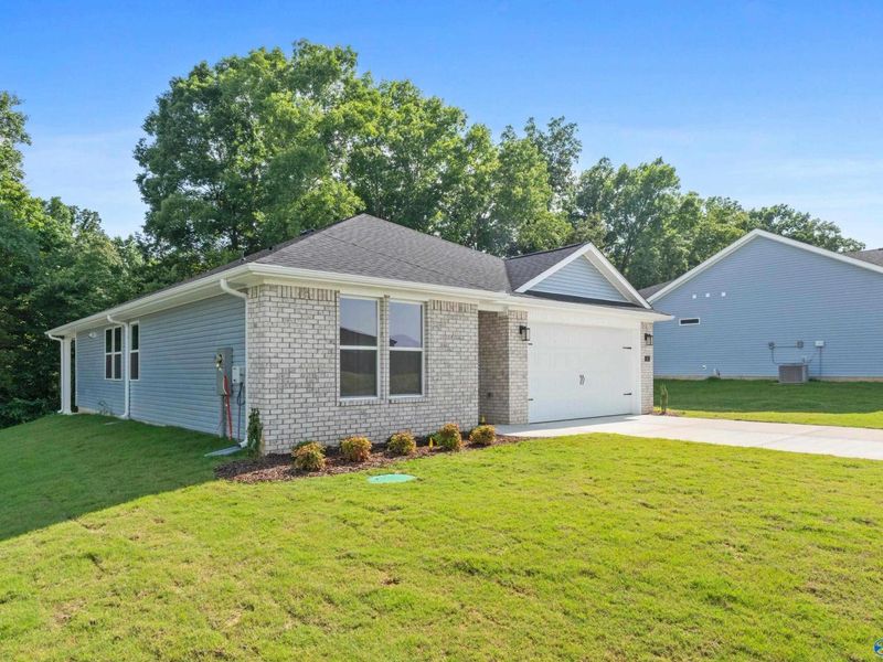 Exterior details and patio area of a home in Bailey Park, Fayetteville (Image 3).