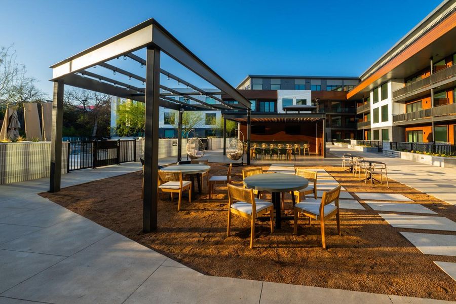 Community amenity available to residents of One Oak in Austin (Image 7).