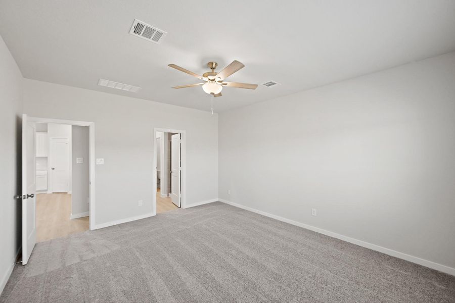 Spacious, unfurnished interior of a new home in Northpark South, Porter (Image 32). Spacious, unfurnished interior of a new home in Northpark South, Porter (Image 32).