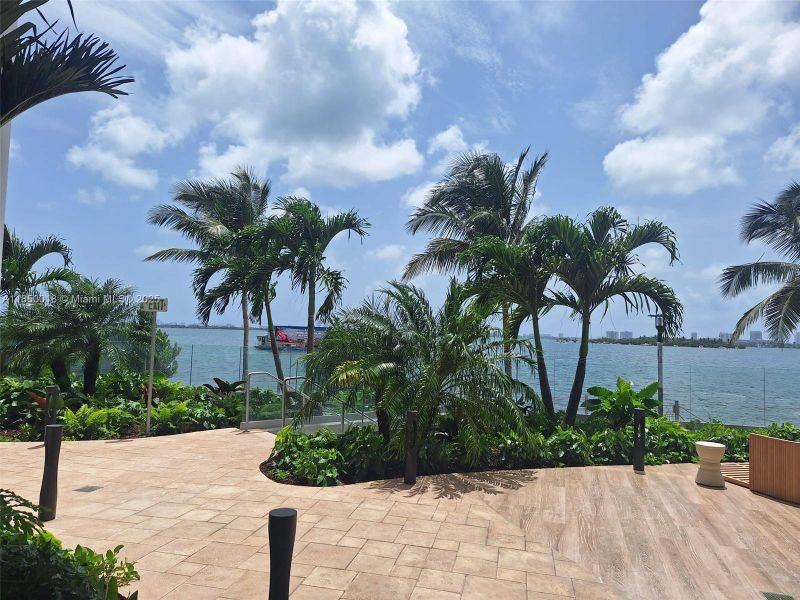 Image 39 of a home in .