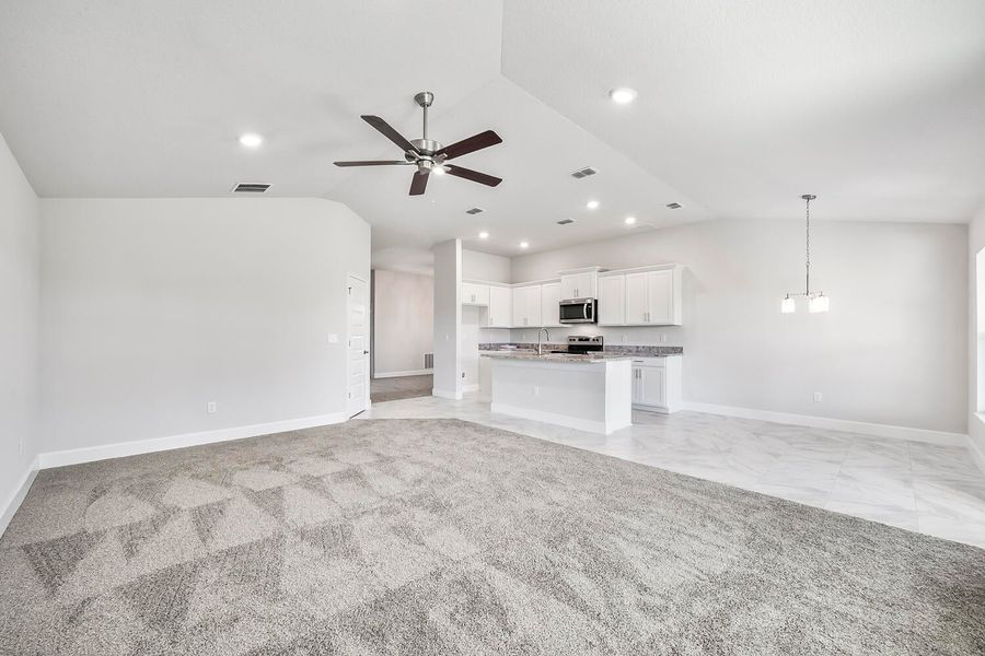 Representative unfurnished interior of a home built from the 2000 by Adams Homes in Winding Oaks, Weeki Wachee (Image 11).