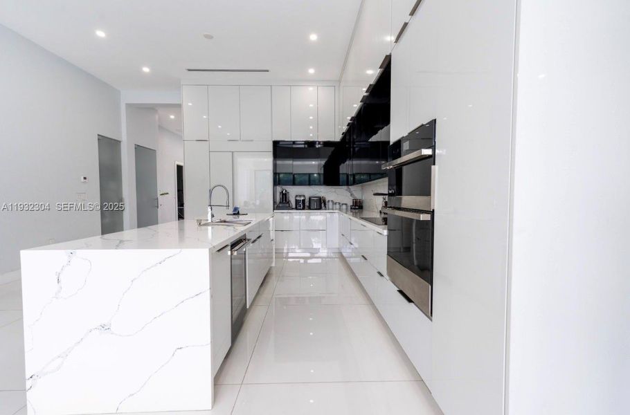 Furnished interior view inside a new home in , Miami (Image 7).