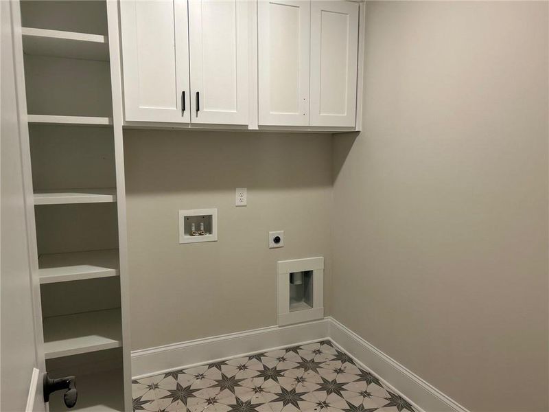 Spacious, unfurnished interior of a new home in , Cumming (Image 10).