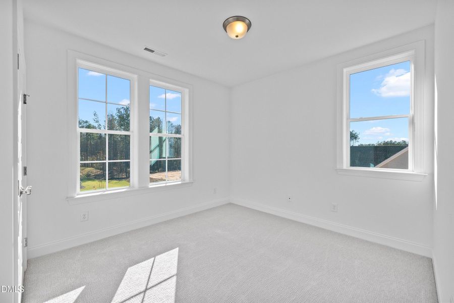 38-62 W Victoria Ridge Dr_7548