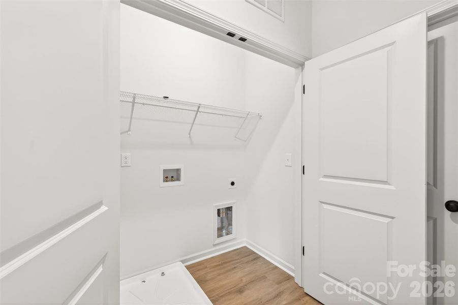 Spacious, unfurnished interior of a new home in , Mooresville (Image 28).