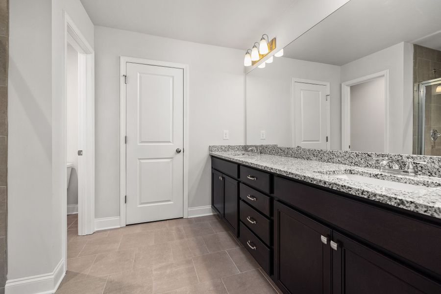 Dual Vanities in Master Bathroom