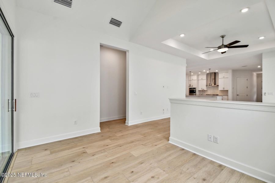 Spacious, unfurnished interior of a new home in Reflections 40' Front Load, Ponte Vedra (Image 21).