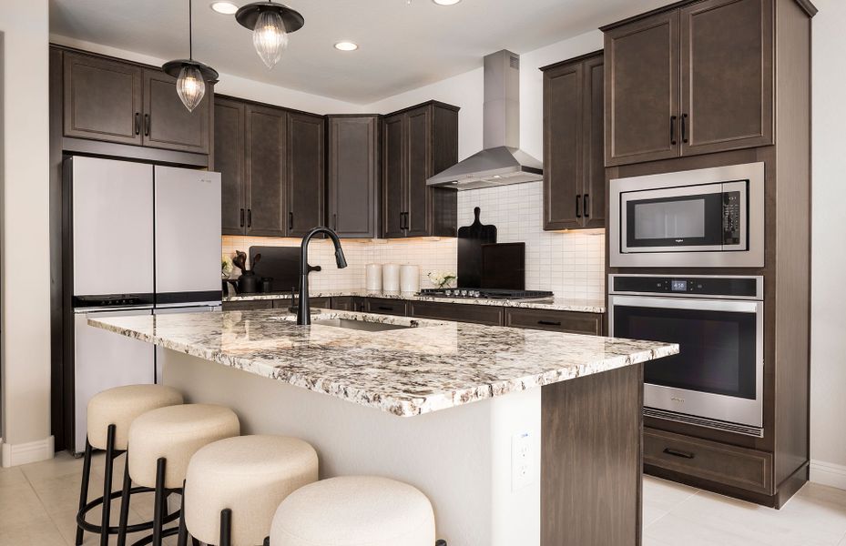 Furnished interior view inside a new home in Allen Ranches, Litchfield Park (Image 4). Furnished interior view inside a new home in Allen Ranches, Litchfield Park (Image 4).