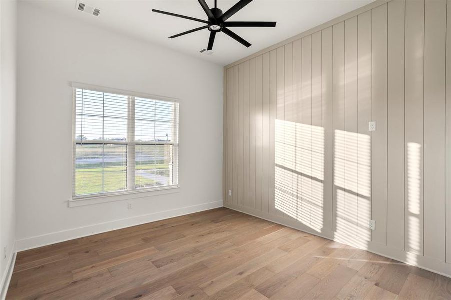 Spacious, unfurnished interior of a new home in , Waxahachie (Image 22).