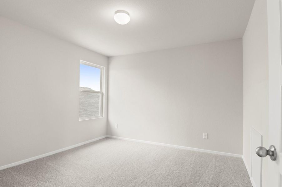 Spacious, unfurnished interior of a new home in Casetta Ranch, Kyle (Image 13).
