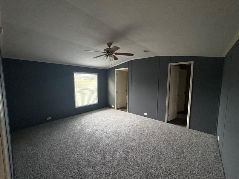 Spacious, unfurnished interior of a new home in , Mineola (Image 9). Spacious, unfurnished interior of a new home in , Mineola (Image 9).