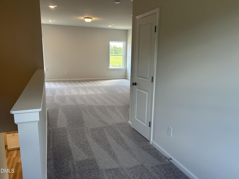2nd Floor Landing