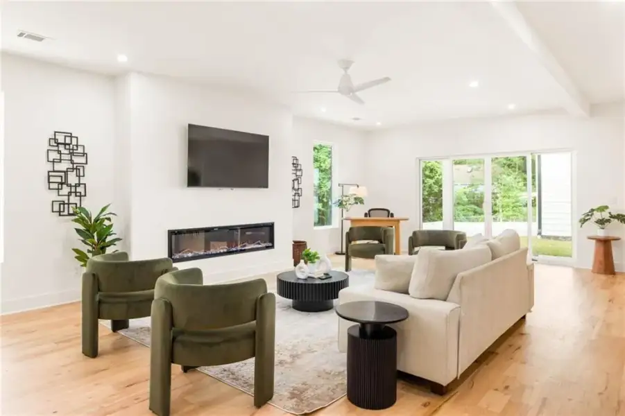 Furnished interior view inside a new home in , Atlanta (Image 13).