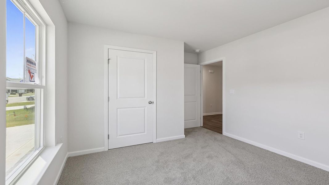 Spacious, unfurnished interior of a new home in Gibson Grove, Laurens (Image 17).