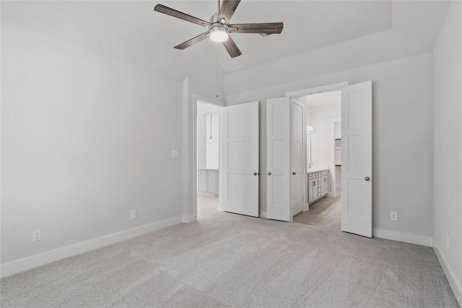 Representative model home photos shown for illustrative purposes only. Actual home, features, and finishes may vary. Home is currently under construction.
