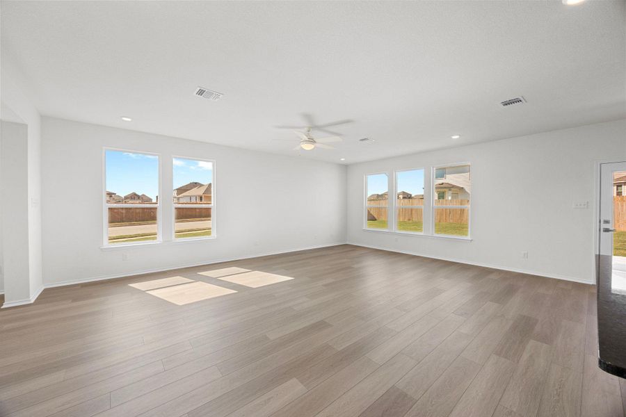 Spacious, unfurnished interior of a new home in Salerno - Heritage Collection, Round Rock (Image 29). Spacious, unfurnished interior of a new home in Salerno - Heritage Collection, Round Rock (Image 29).