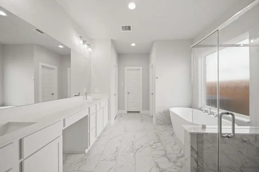 Furnished interior view inside a new home in Beacon Hill, Waller (Image 7).