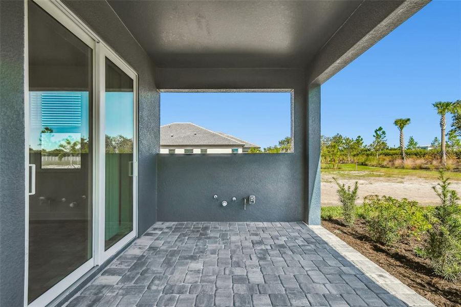 Exterior details and patio area of a home in Hawkstone, Sarasota (Image 22).