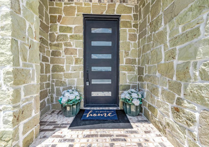 Image 33 of a home in . Image 33 of a home in .