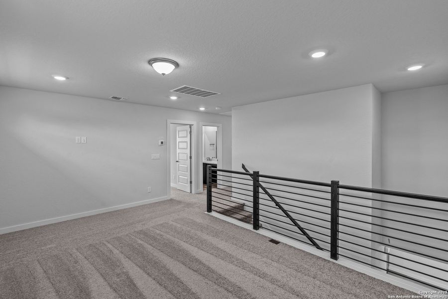 Spacious, unfurnished interior of a new home in August Fields, New Braunfels (Image 14). Spacious, unfurnished interior of a new home in August Fields, New Braunfels (Image 14).