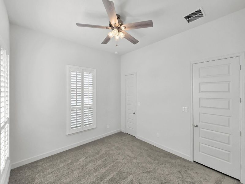 Spacious, unfurnished interior of a new home in Artavia, Conroe (Image 26).