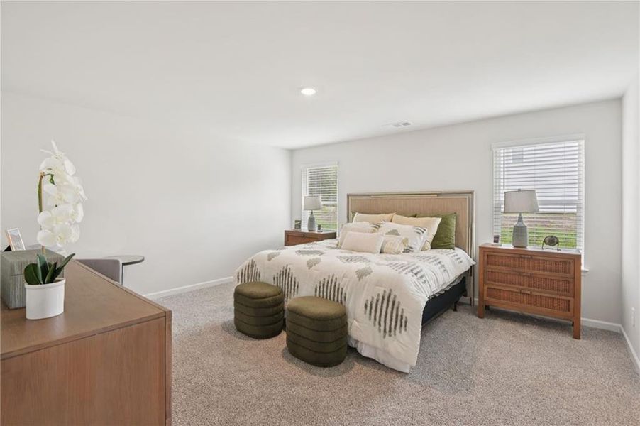 Furnished interior view inside a new home in Ivey Township, Dallas (Image 29).