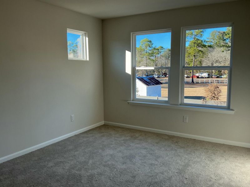 Spacious, unfurnished interior of a new home in Hammock Walk at Nexton, Summerville (Image 18).