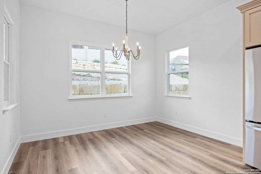 Spacious, unfurnished interior of a new home in , Kerrville (Image 19).