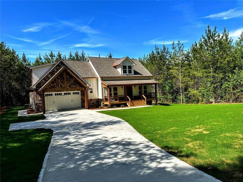 Image 70 of a home in .