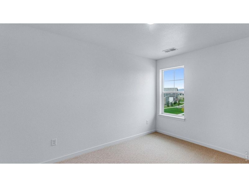 Spacious, unfurnished interior of a new home in Hansen Farm, Fort Collins (Image 21).