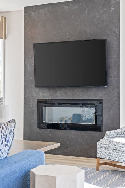 Representative interior finishes for a home built from the Montague by McKee Homes in Anchors Bend Townes, Wilmington (Image 18).