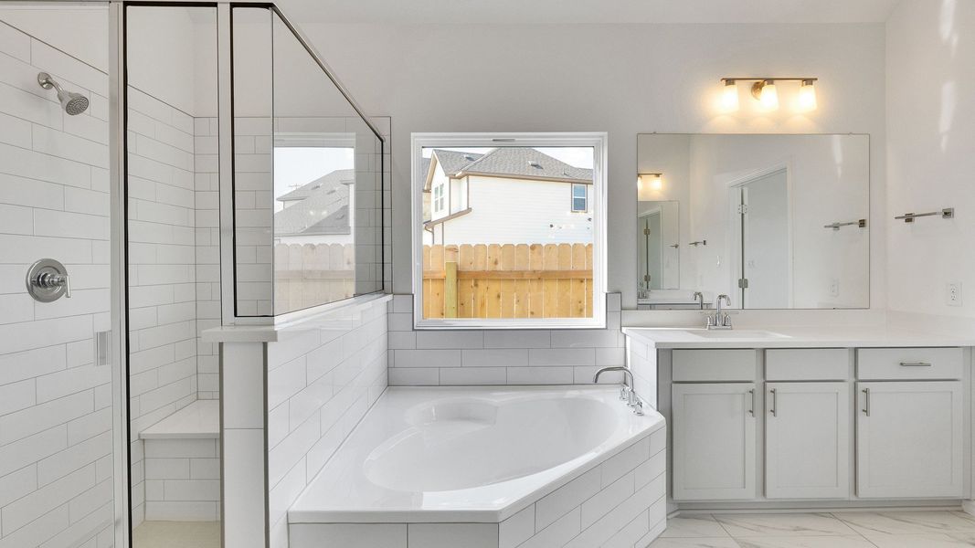 Furnished interior view inside a new home in Spring Creek, Taylor (Image 21).