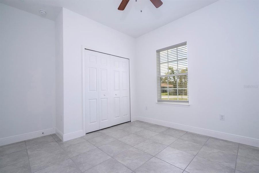 Spacious, unfurnished interior of a new home in , Ocala (Image 32).