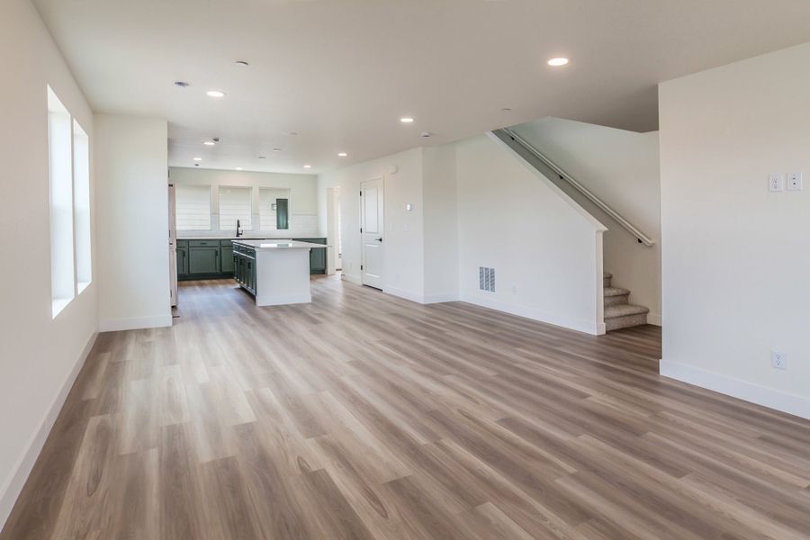Spacious, unfurnished interior of a new home in Prairie Song, Windsor (Image 24). Spacious, unfurnished interior of a new home in Prairie Song, Windsor (Image 24).