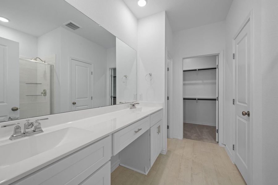 Furnished interior view inside a new home in River Ranch, Dayton (Image 8). Furnished interior view inside a new home in River Ranch, Dayton (Image 8).