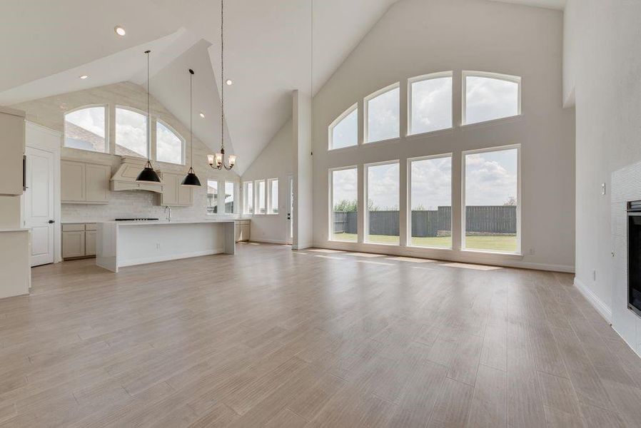 Spacious, unfurnished interior of a new home in Prairie Ridge, Venus (Image 25).