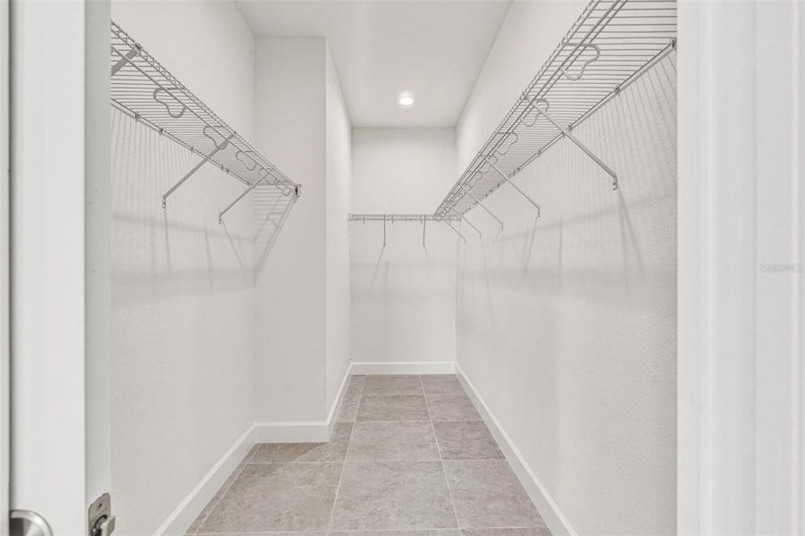 Spacious, unfurnished interior of a new home in , Rotonda West (Image 29).