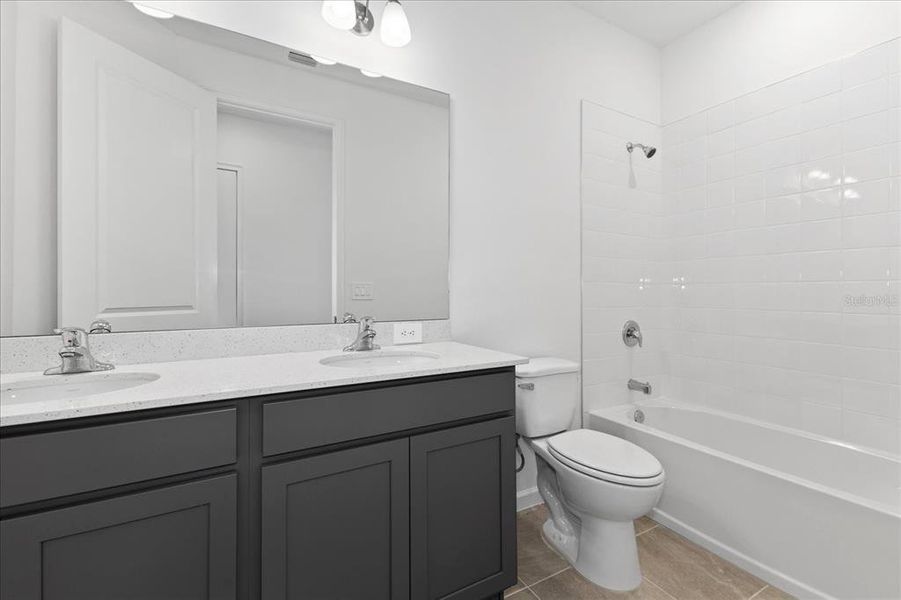 Furnished interior view inside a new home in , Venice (Image 4).