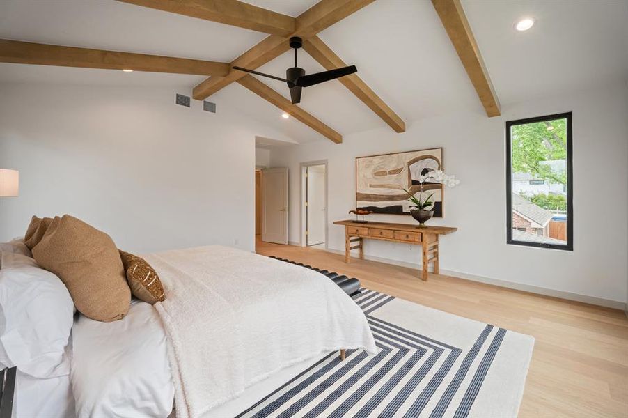 Furnished interior view inside a new home in , Dallas (Image 17).