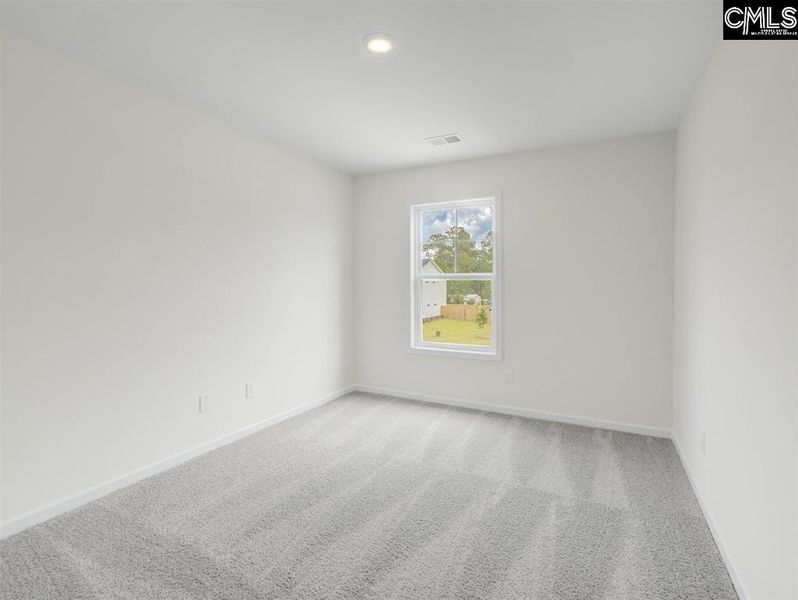 Spacious, unfurnished interior of a new home in Rolling Hills, Prosperity (Image 28).